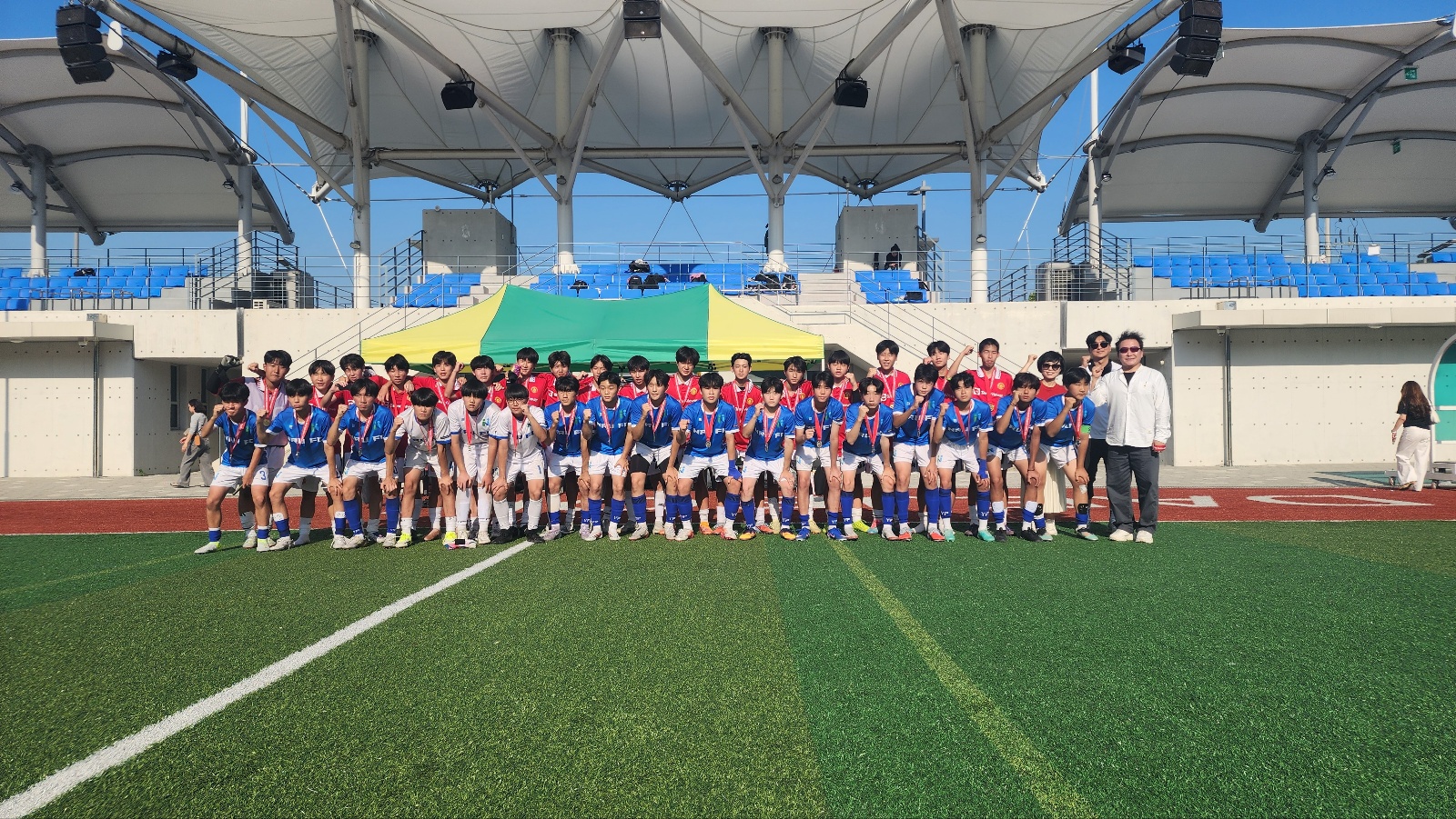 대전동·서부교육지원청, 승패 넘어 배려와 우정 나눈 축구 한마당
